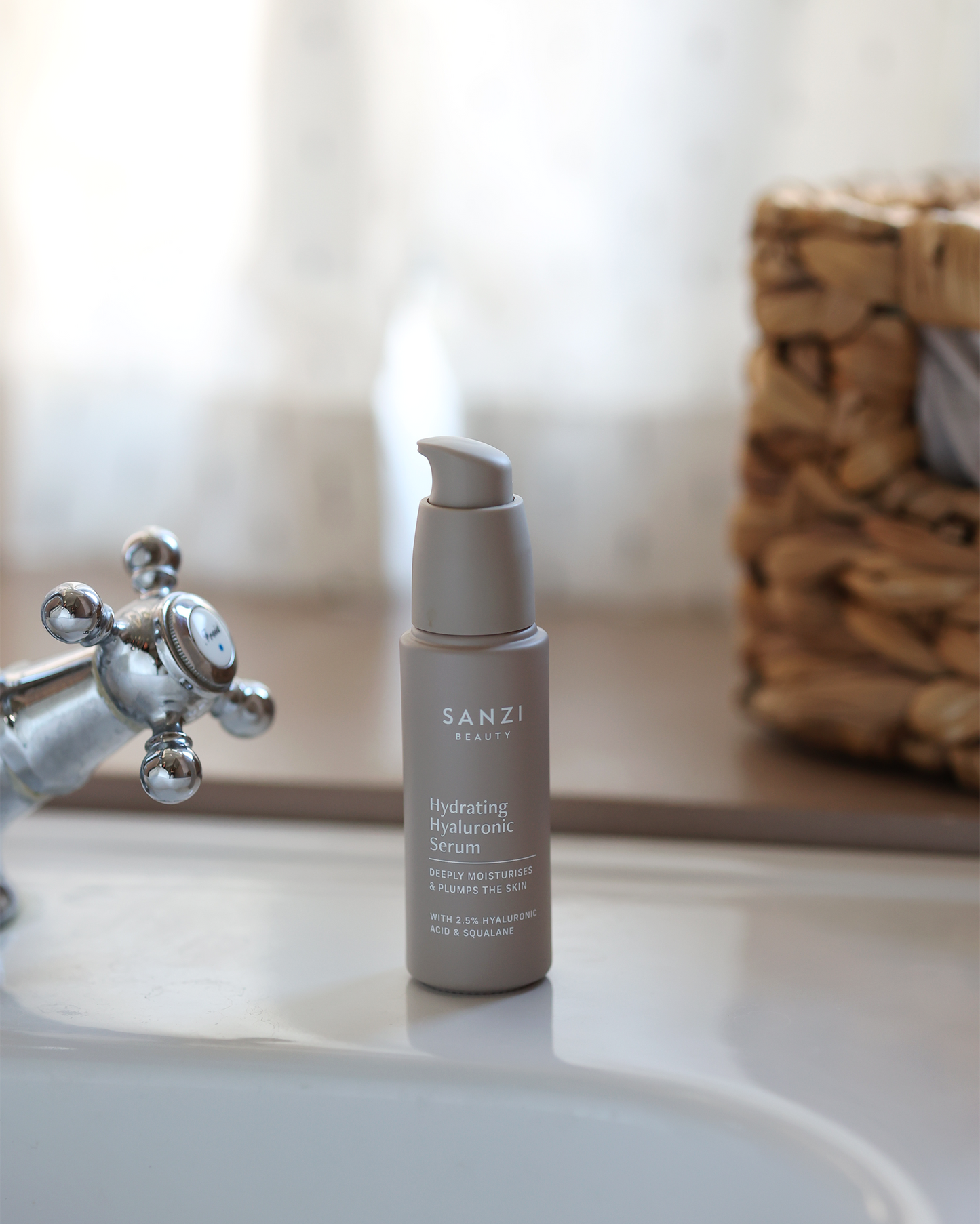 Hydrating Hyaluronic Serum